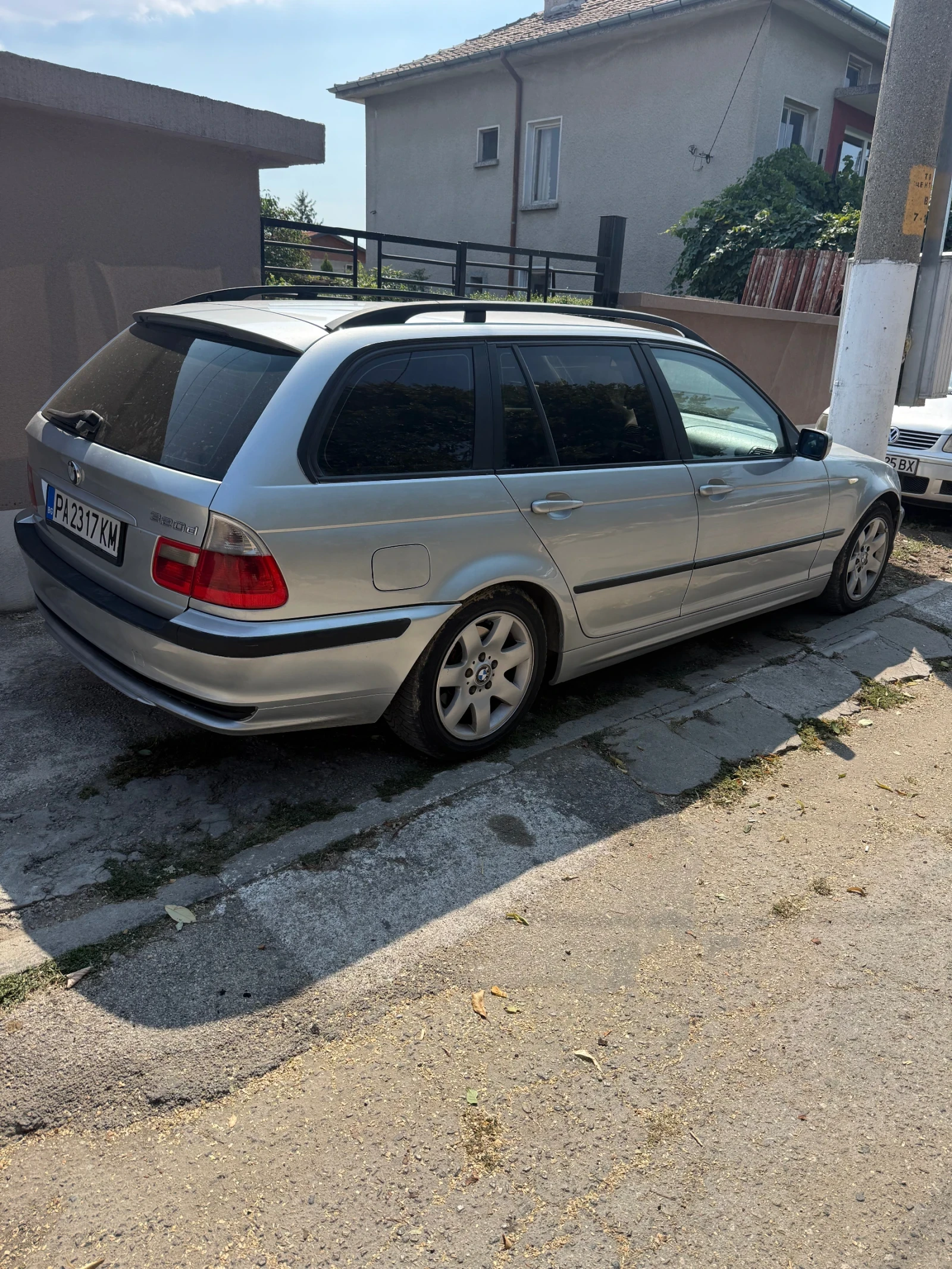 BMW 320, снимка 6 - Автомобили и джипове - 55975334