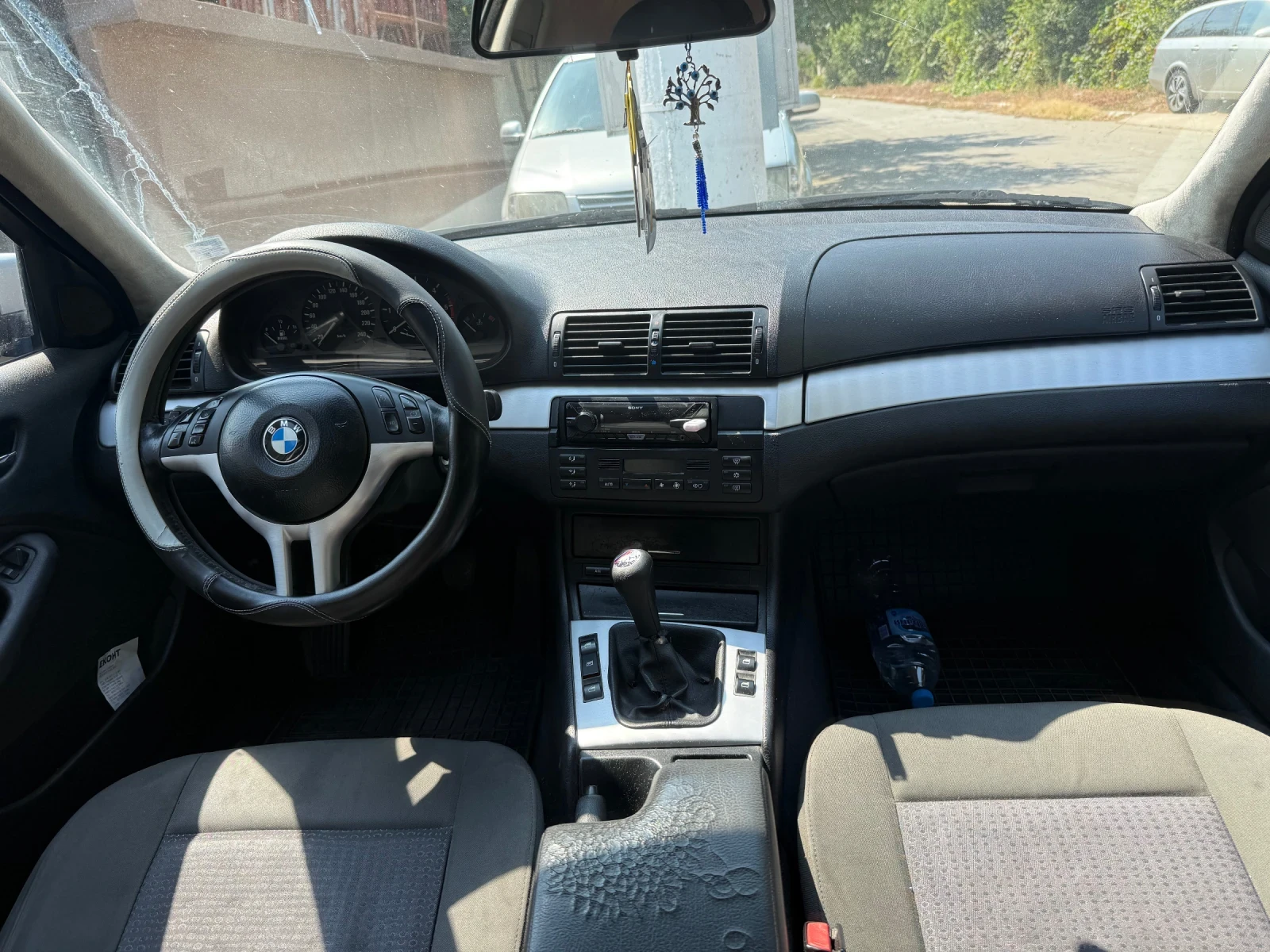 BMW 320, снимка 12 - Автомобили и джипове - 55975334