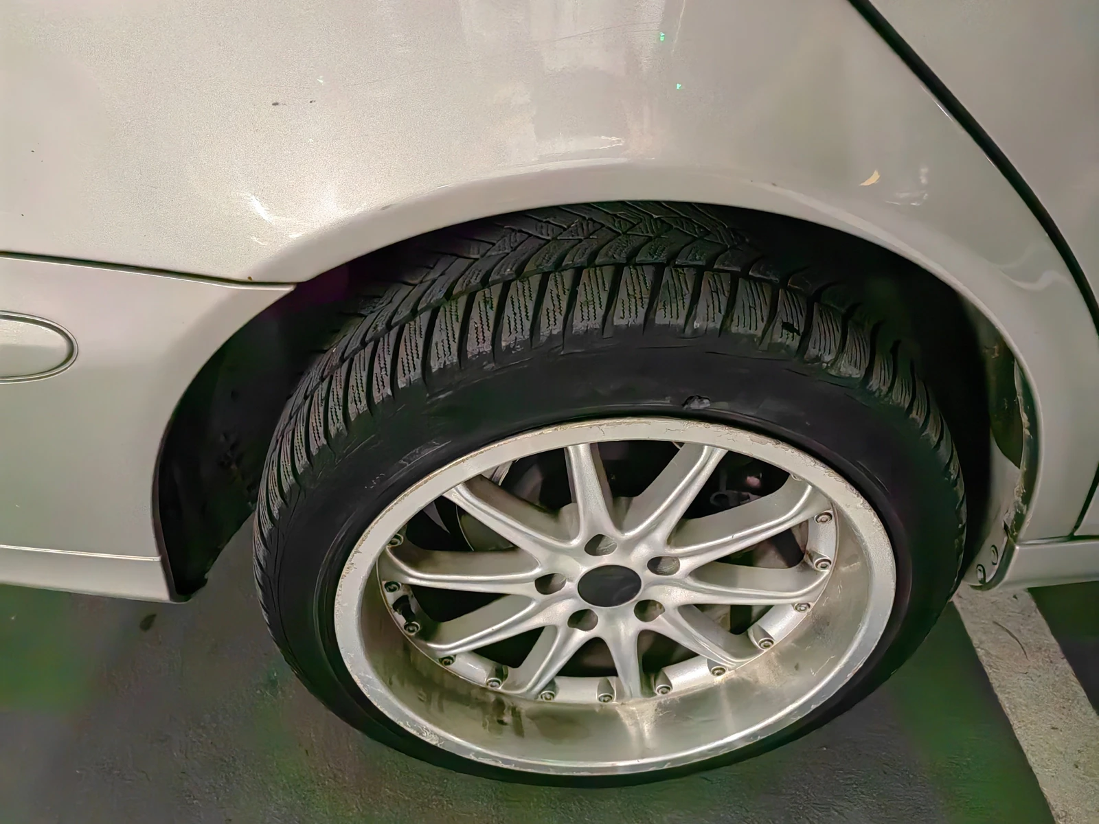 Mercedes-Benz E 280, снимка 8 - Автомобили и джипове - 56541580