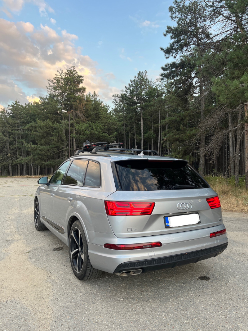 Audi Q7, снимка 3 - Автомобили и джипове - 46277042