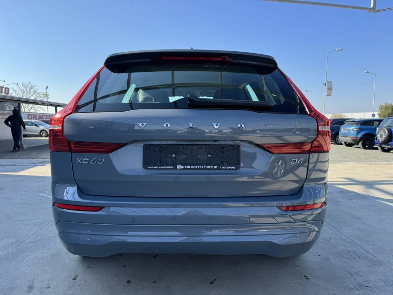 Volvo XC60 197ps* Hybrid* Nardo* LED* НАВИ* КАМЕРА* , снимка 4 - Автомобили и джипове - 52152366