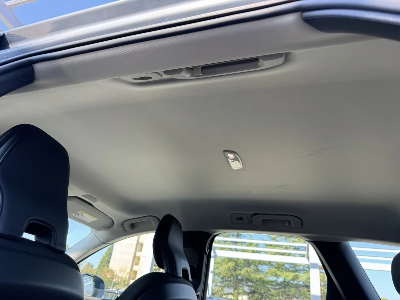 Volvo XC60 197ps* Hybrid* Nardo* LED* НАВИ* КАМЕРА* , снимка 16 - Автомобили и джипове - 52152366
