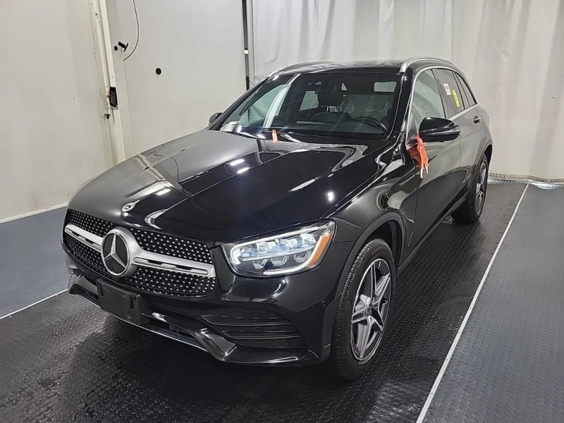 Mercedes-Benz GLC 300 * CARFAX * 