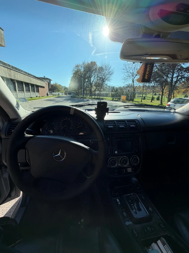 Mercedes-Benz ML 500 5.0, снимка 10 - Автомобили и джипове - 52430964