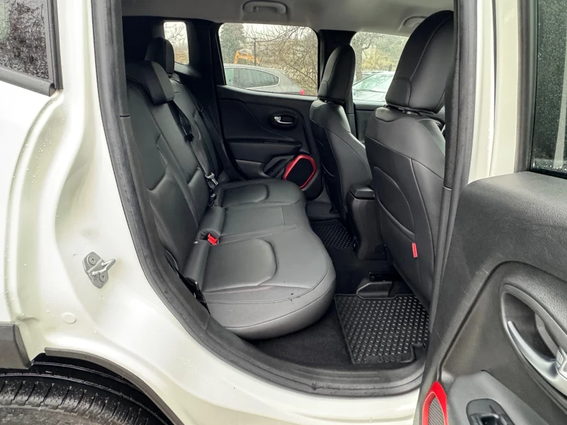 Jeep Renegade Капариран, снимка 15 - Автомобили и джипове - 52574082