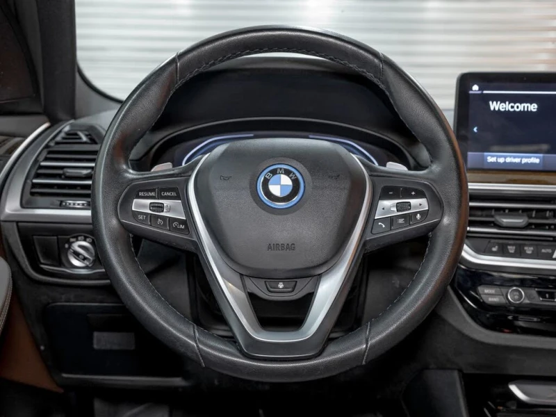 BMW X3 xDrive30e AWD* АвтоКредит* (ЦЕНА ДО БГ), снимка 10 - Автомобили и джипове - 52637384