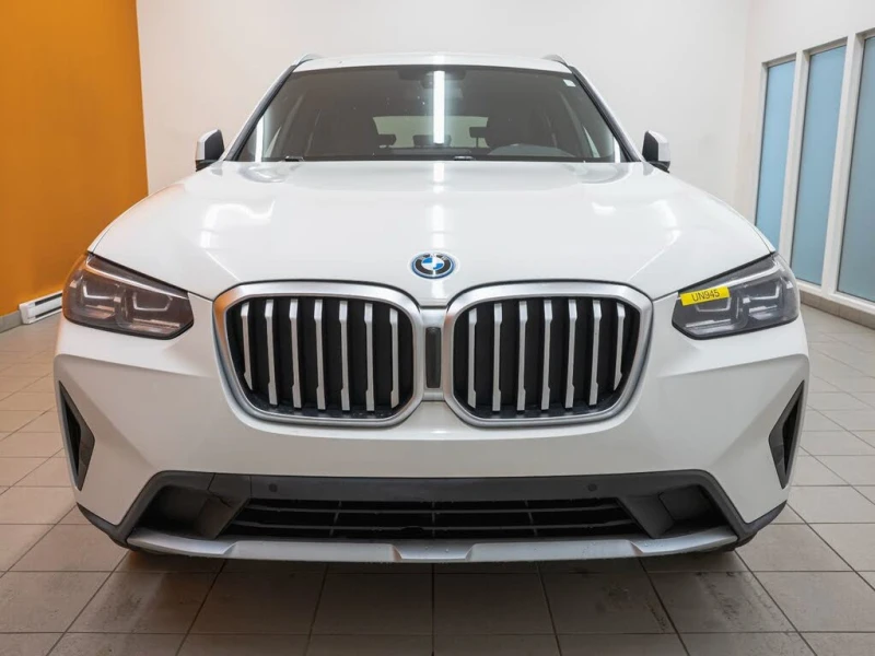 BMW X3 xDrive30e AWD* АвтоКредит* (ЦЕНА ДО БГ), снимка 2 - Автомобили и джипове - 52637384