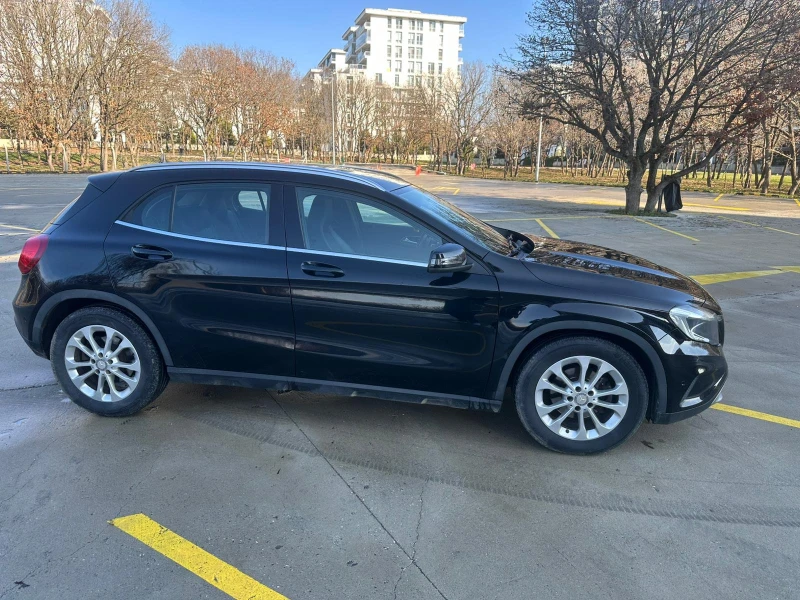 Mercedes-Benz GLA 200 Отлична/Автоматик/, снимка 3 - Автомобили и джипове - 53119019