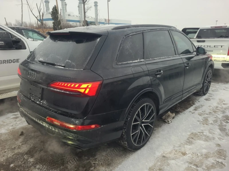Audi Q7  PROGRESSIV / CARFAX /360/MATRIX/ОБДУХВАНЕ, снимка 3 - Автомобили и джипове - 53361735