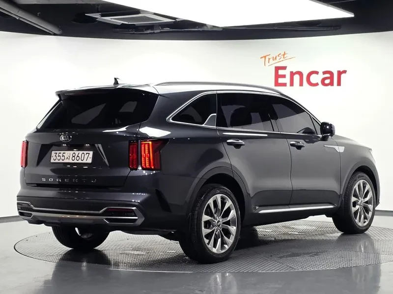 Kia Sorento Diesel 2.2 2Wd Noblesse, снимка 2 - Автомобили и джипове - 55749457
