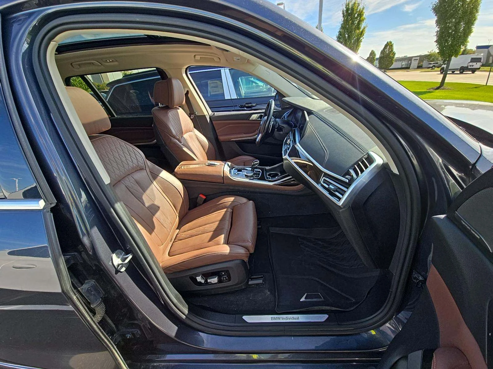 BMW X7 ВАКУМ* МАСАЖ* ОБДУХ* HARMAN* PANO* 7МЕСТА* HEADUP* - изображение 9