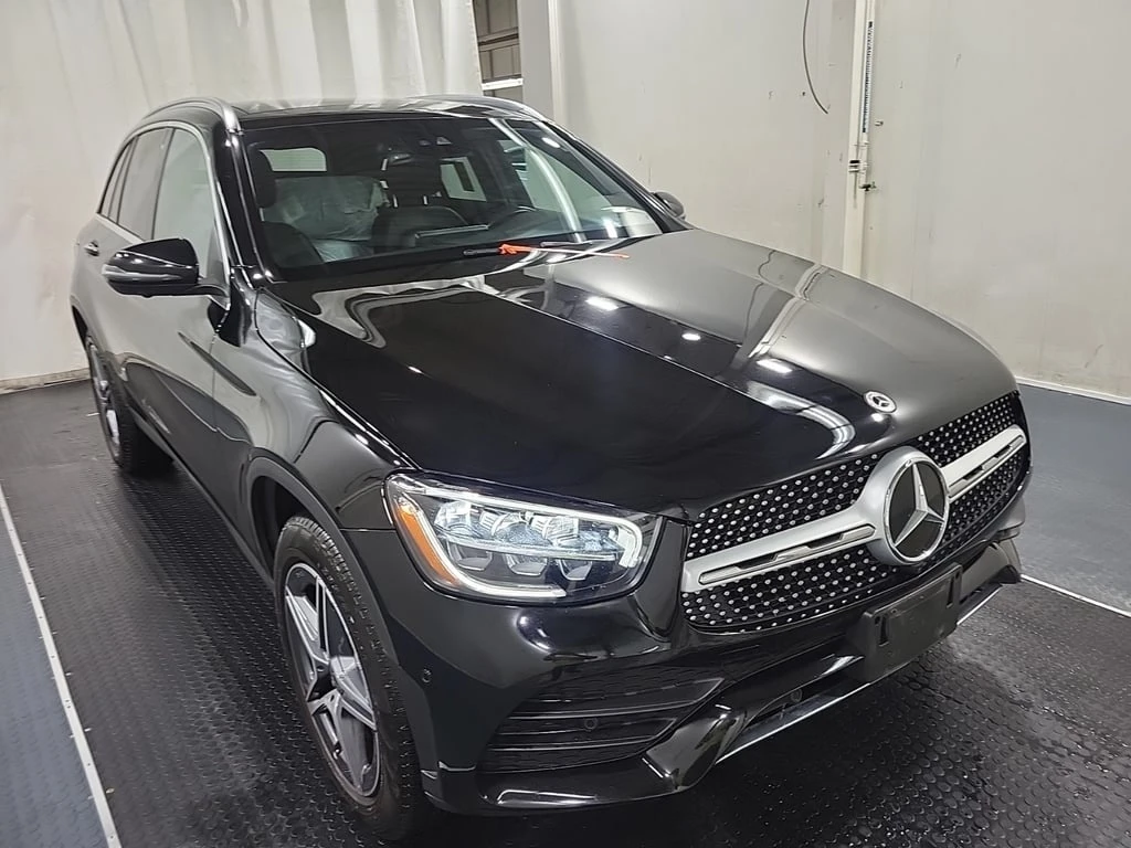 Mercedes-Benz GLC 300 * CARFAX *  - изображение 2