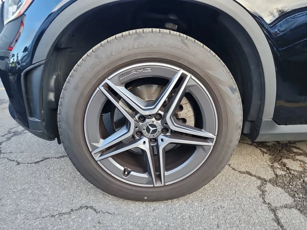 Mercedes-Benz GLC 300 * CARFAX *  - изображение 8