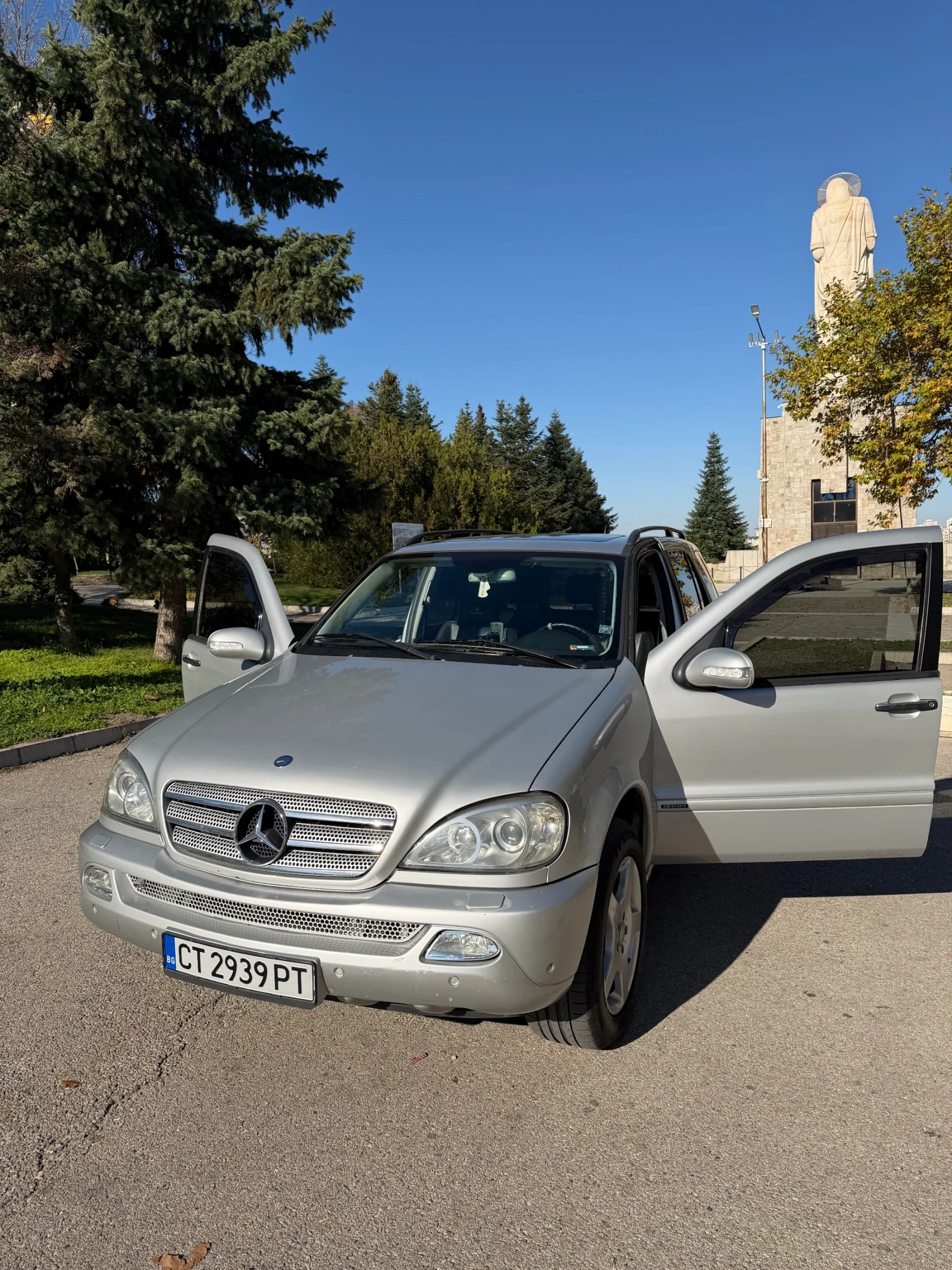 Mercedes-Benz ML 500 5.0 - изображение 2