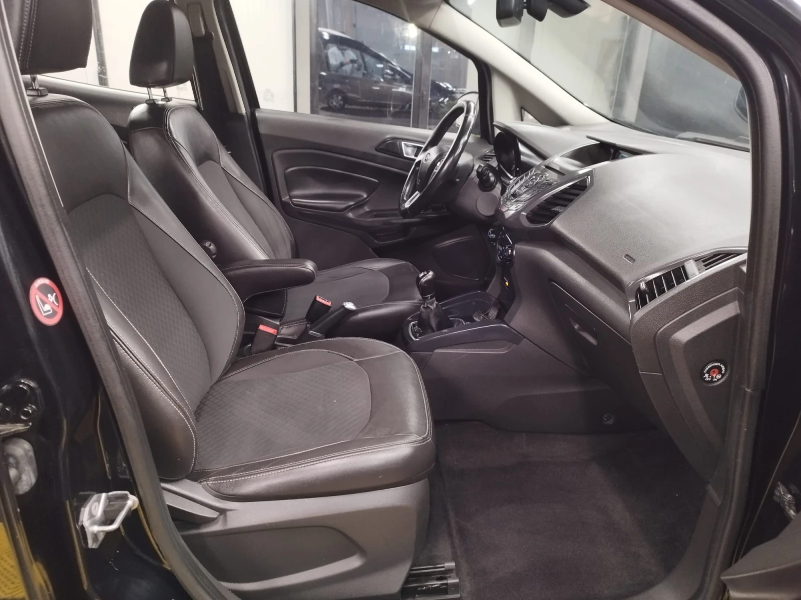 Ford EcoSport 1.5 TDCI TITANIUM  - изображение 9