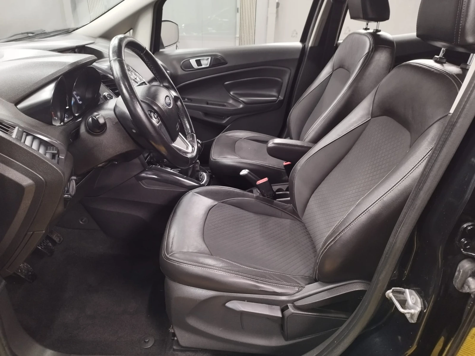 Ford EcoSport 1.5 TDCI TITANIUM  - изображение 7