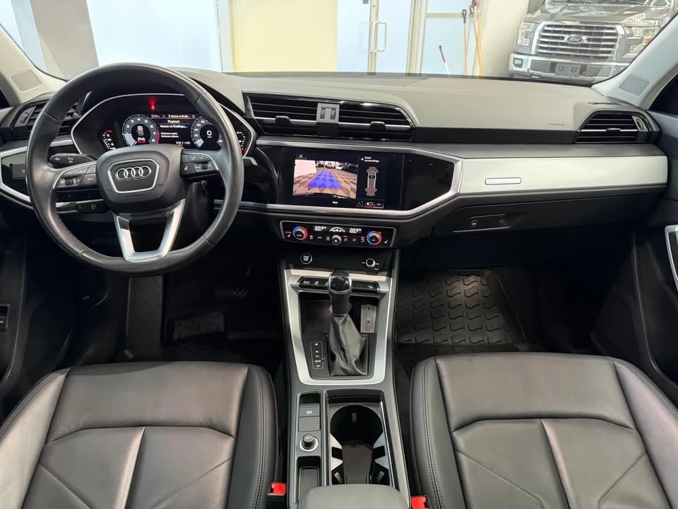 Audi Q3 * CARPLAY * PANO * CARFAX * АВТОКРЕДИТ *  - изображение 5