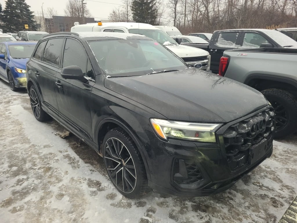 Audi Q7  PROGRESSIV / CARFAX /360/MATRIX/ОБДУХВАНЕ - изображение 2