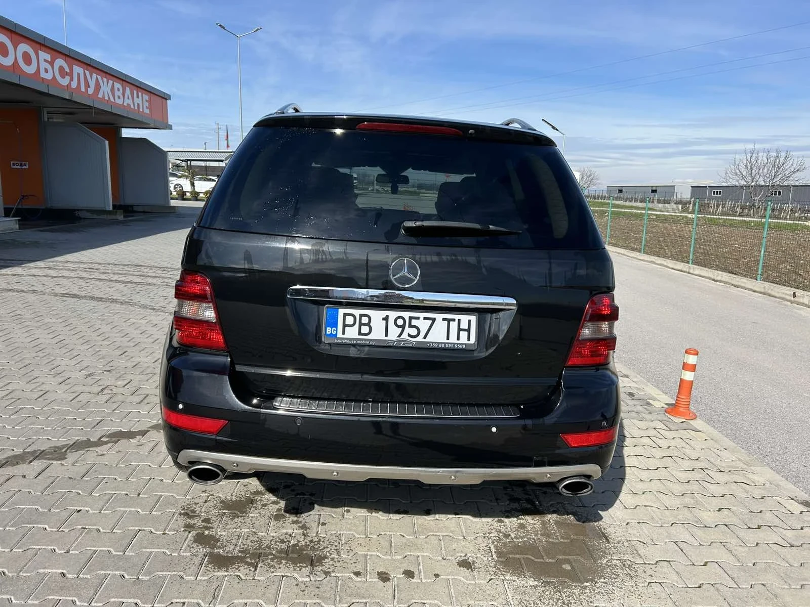 Mercedes-Benz ML 320, снимка 8 - Автомобили и джипове - 53595822