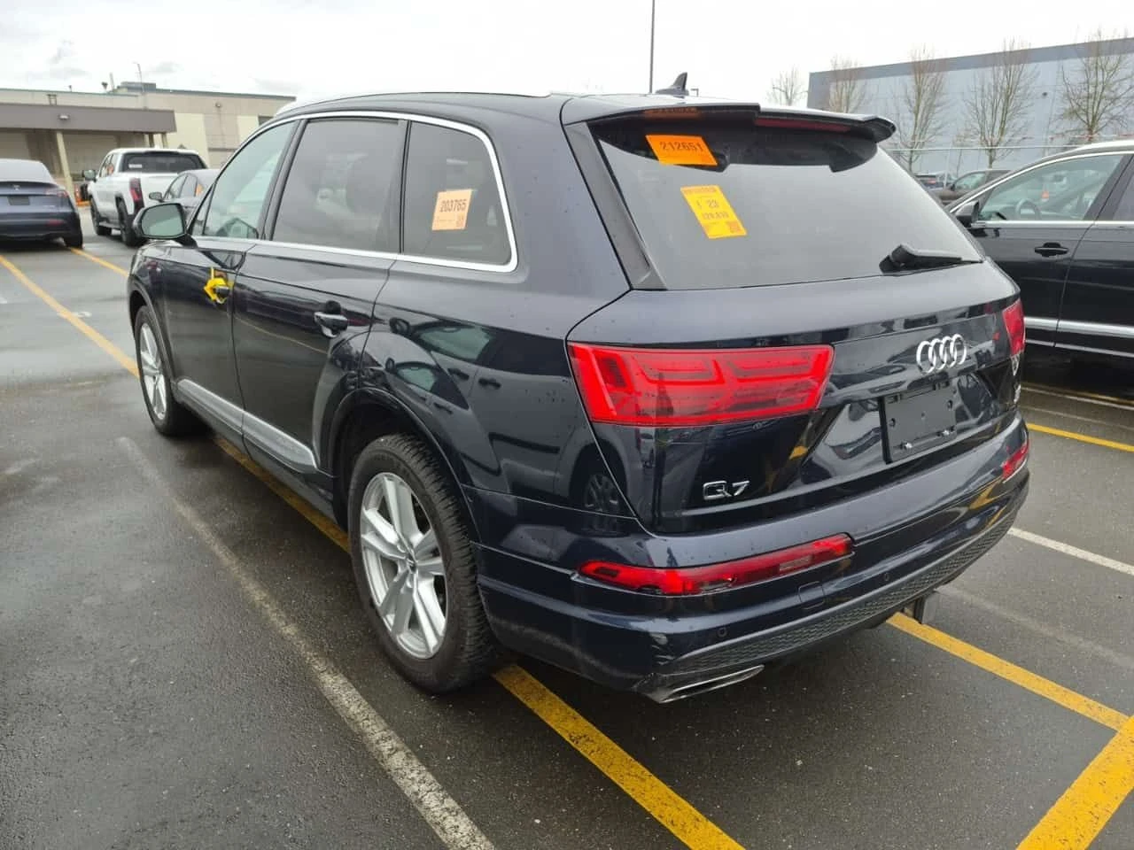 Audi Q7 PROGRESSIV 2.0T Quattro | PANO | 360  | ПОДГРЕВИ , снимка 4 - Автомобили и джипове - 53805451