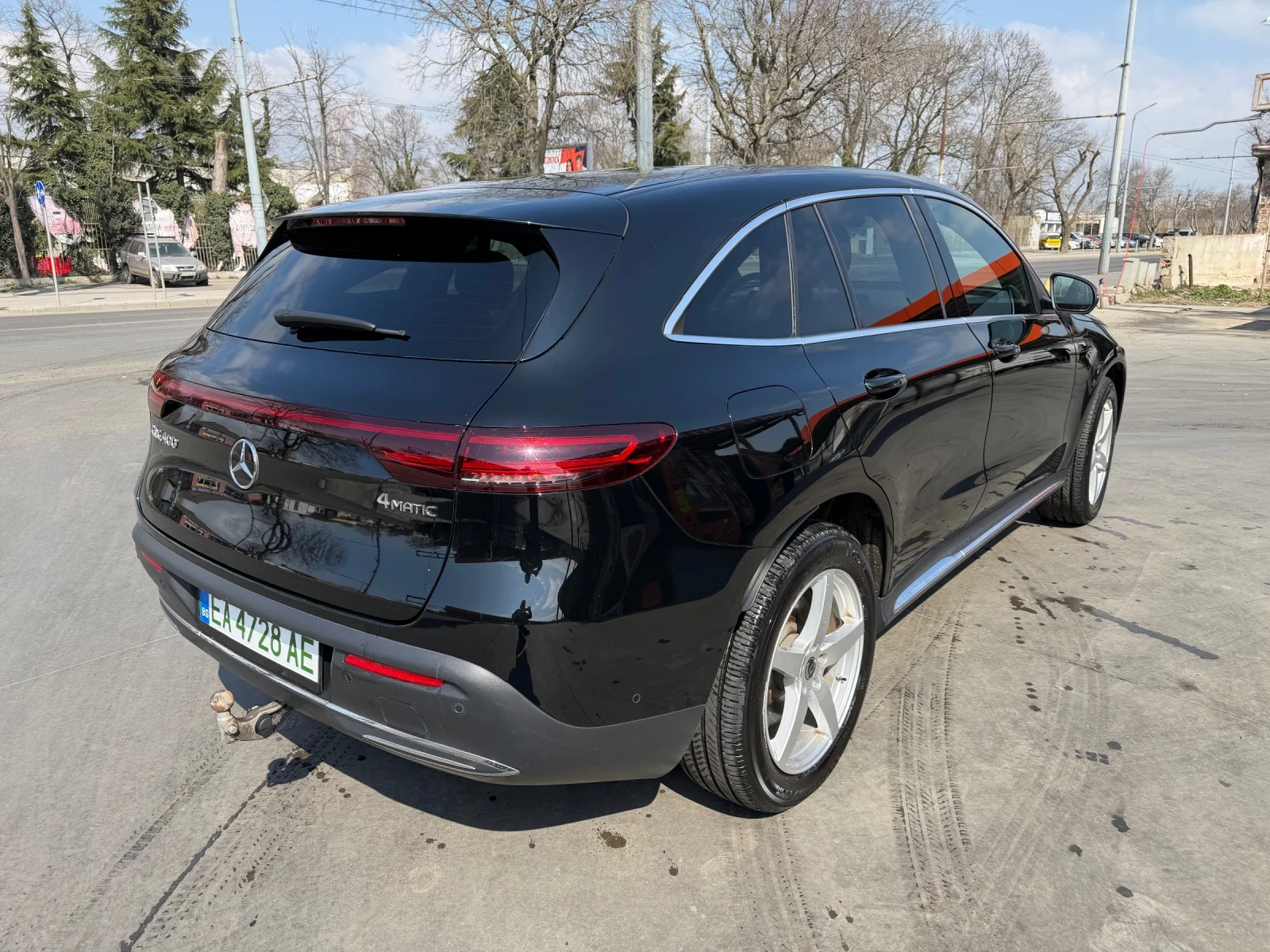 Mercedes-Benz EQC 400, снимка 5 - Автомобили и джипове - 53849285