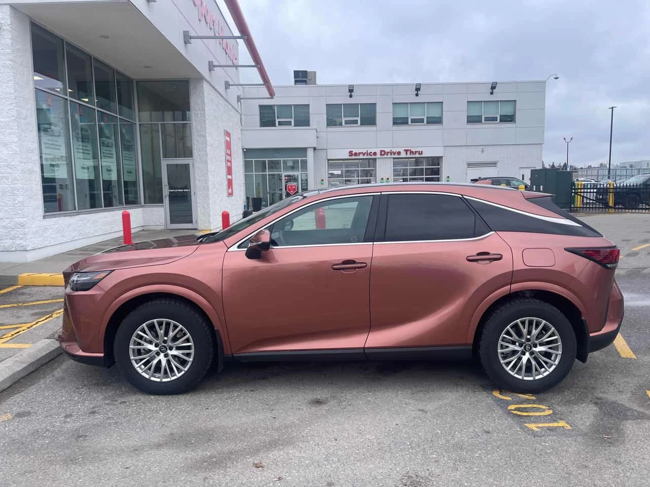 Lexus RX 350 /DISTRONIC/CAMERA /PANO/NAVI, снимка 2 - Автомобили и джипове - 53953670