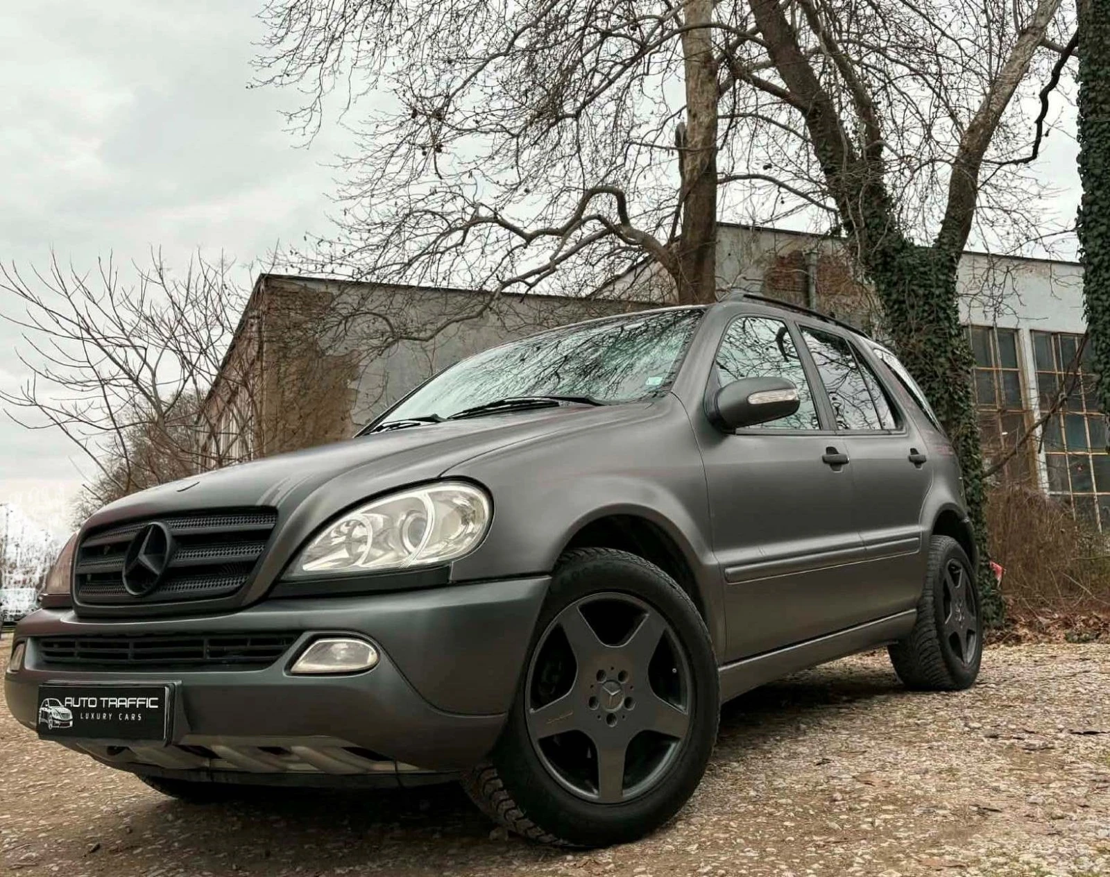 Mercedes-Benz ML 320 3.2 Газ Инж. Нави * AMG * LOW RANGE, снимка 5 - Автомобили и джипове - 54093621