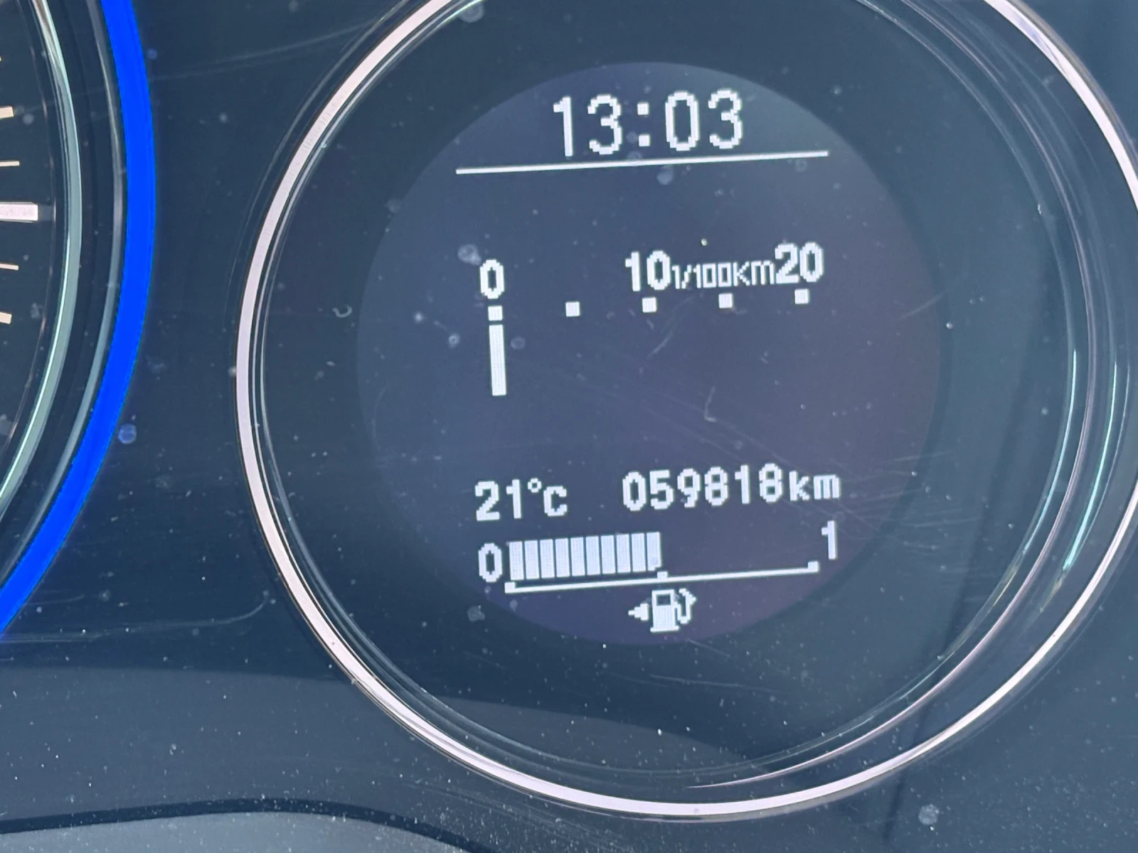 Honda Hr-v, снимка 8 - Автомобили и джипове - 54693179