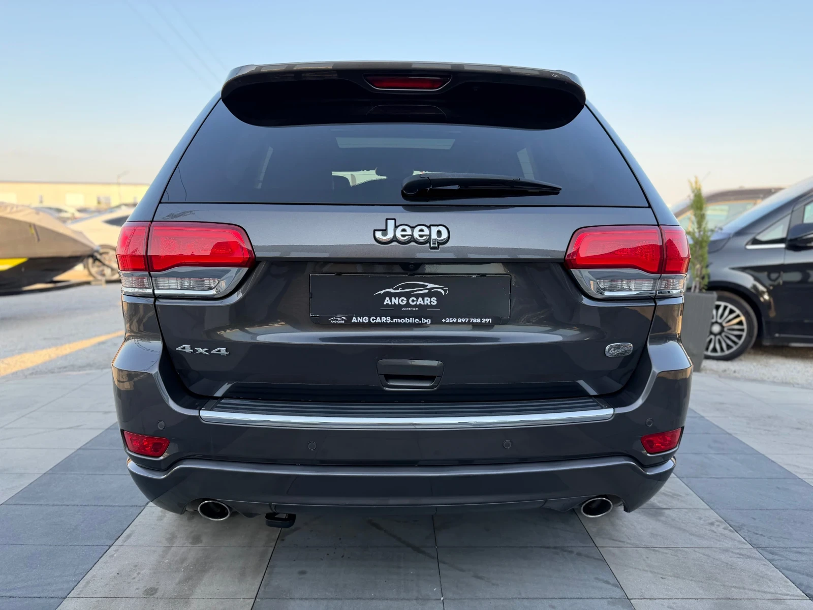 Jeep Grand cherokee * Overland* 2019г.* Facelift* , снимка 8 - Автомобили и джипове - 55630719
