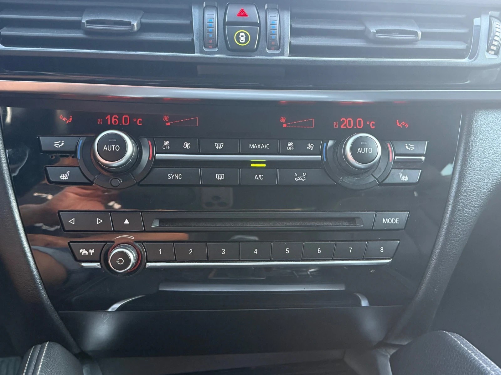 BMW X6 3.0D* X-DRIVE* REALNI KM* 258k.c., снимка 11 - Автомобили и джипове - 55893956