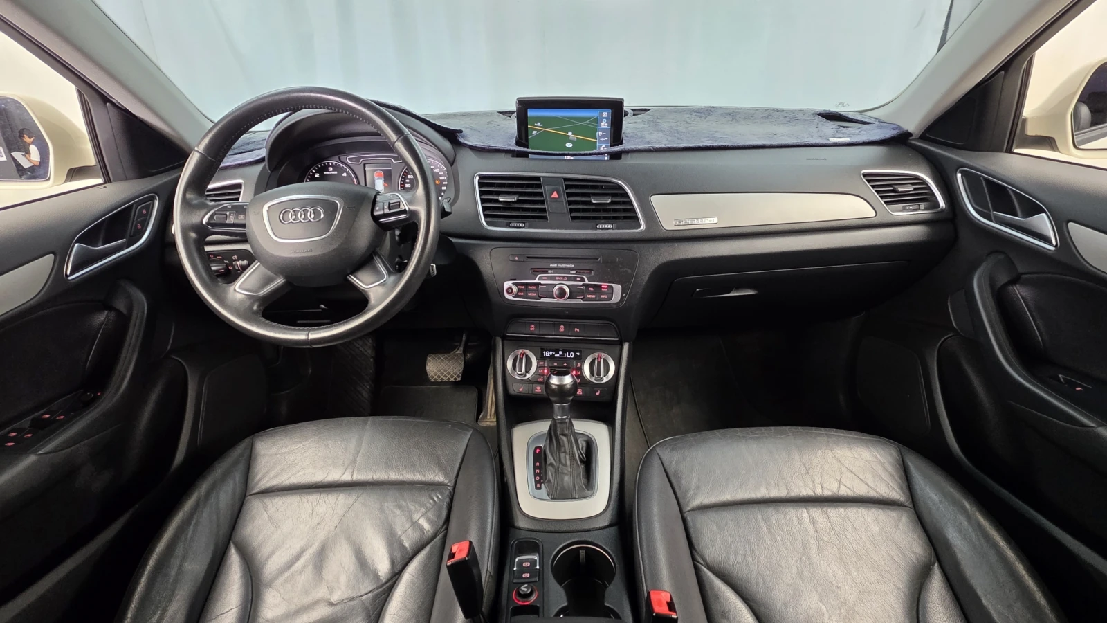 Audi Q3 2.0 TDI quattro* ЛЮК* КРАЙНА ЦЕНА, снимка 7 - Автомобили и джипове - 55984066