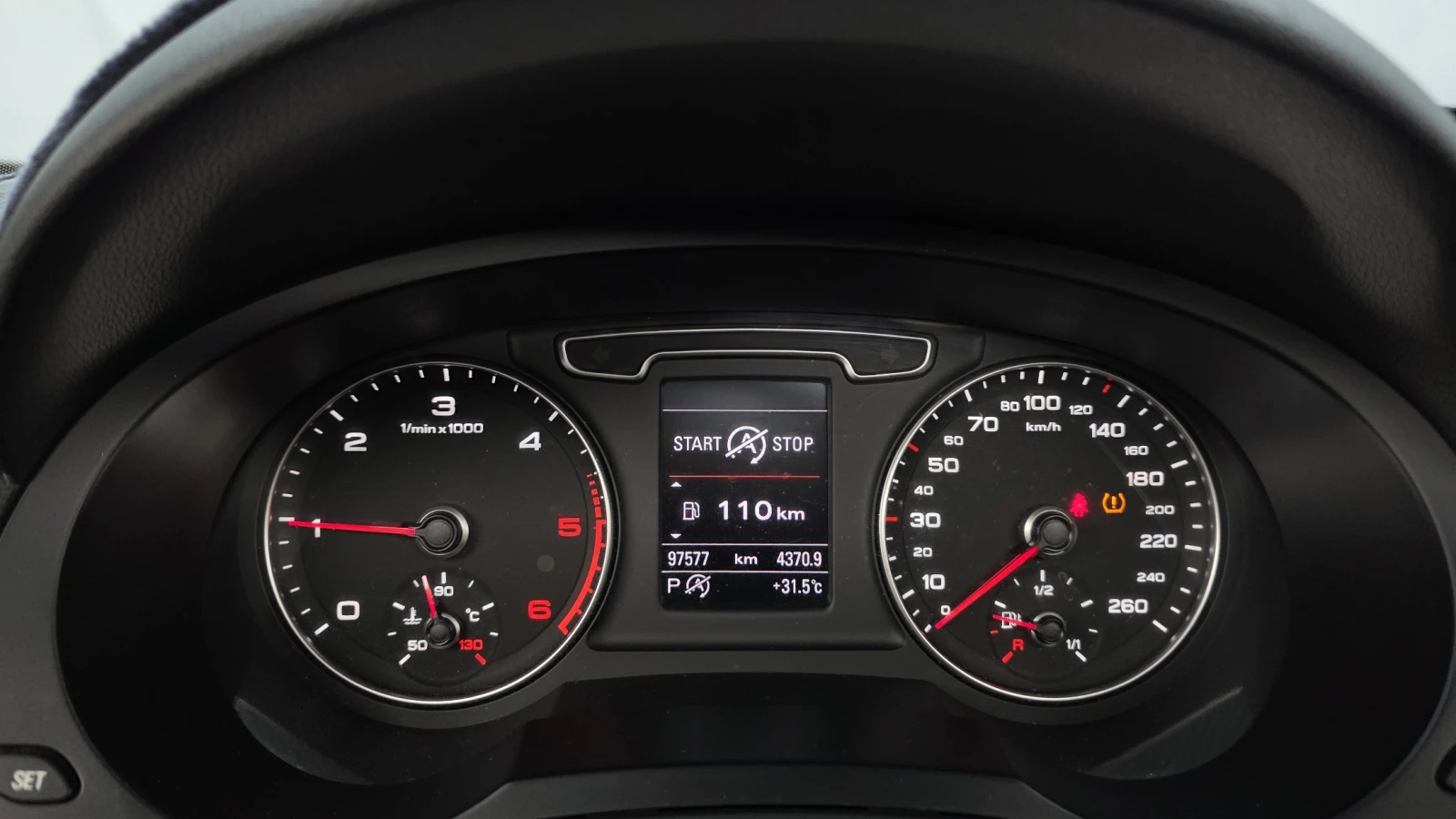 Audi Q3 2.0 TDI quattro* ЛЮК* КРАЙНА ЦЕНА, снимка 8 - Автомобили и джипове - 55984066