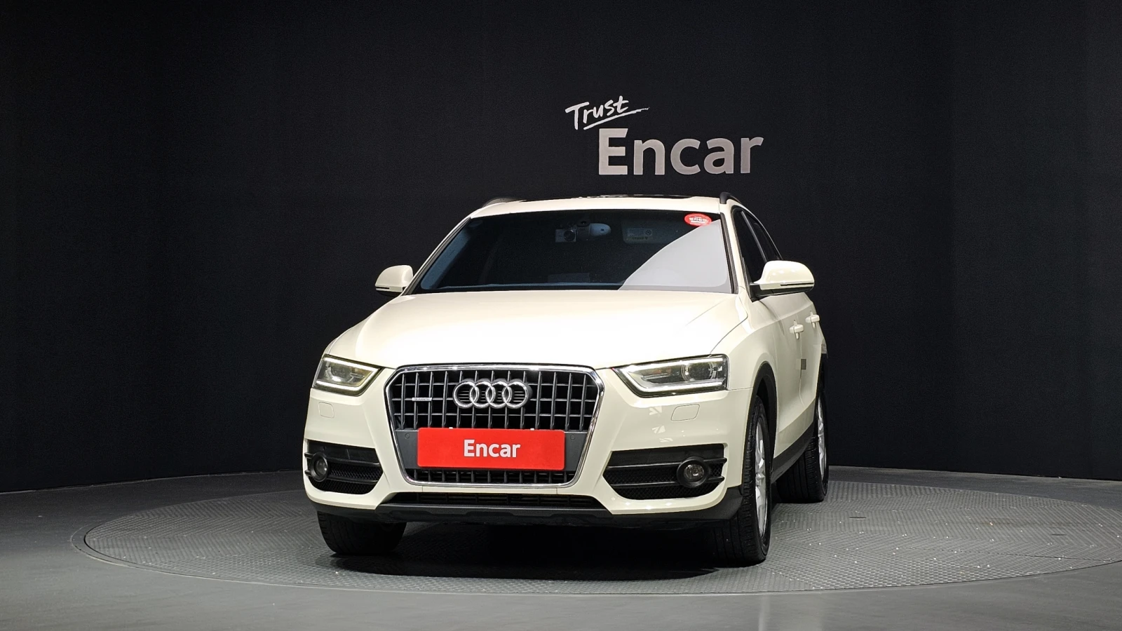 Audi Q3 2.0 TDI quattro* ЛЮК* КРАЙНА ЦЕНА, снимка 3 - Автомобили и джипове - 55984066