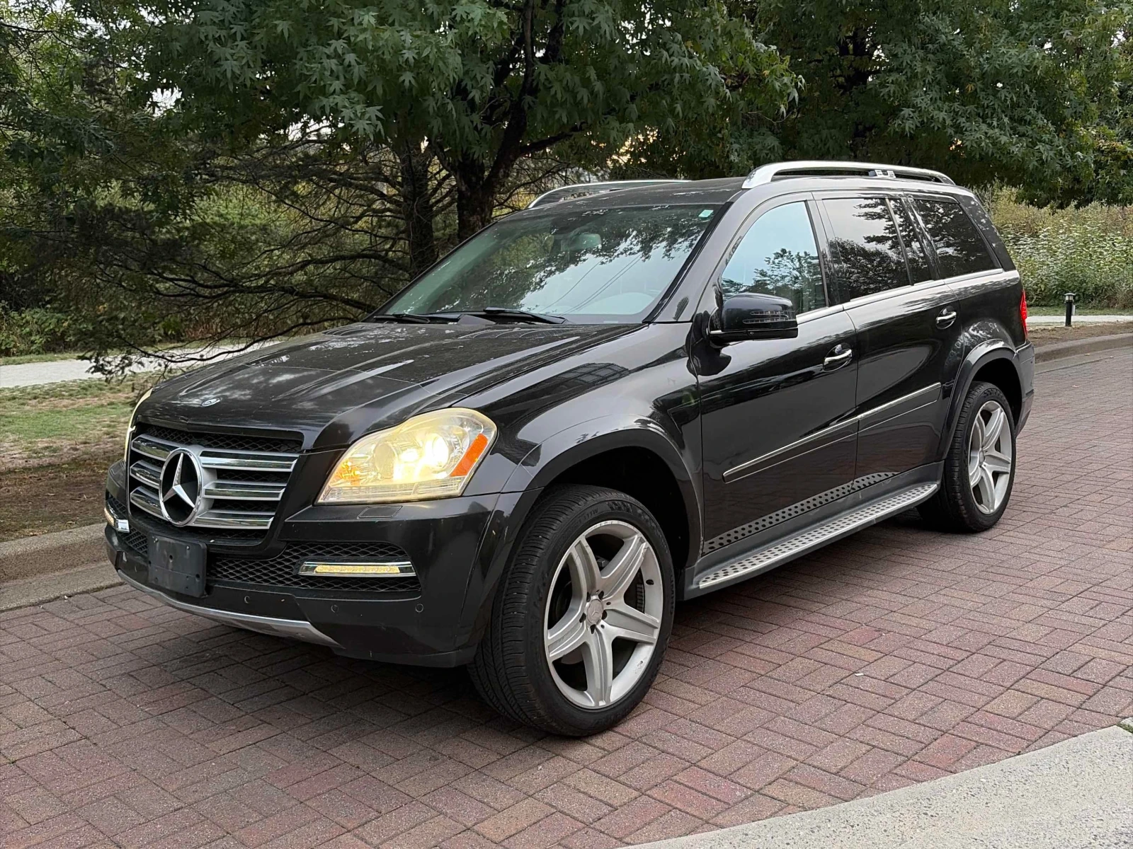 Mercedes-Benz GL 550 * АВТОКРЕДИТ БЕЗ ПЪРВОНАЧАЛНА ВНОСКА* 