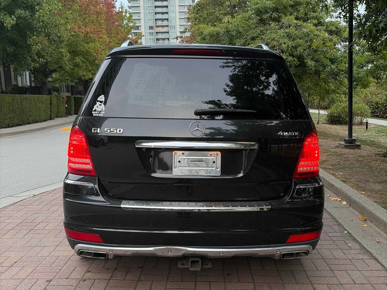 Mercedes-Benz GL 550 * АВТОКРЕДИТ БЕЗ ПЪРВОНАЧАЛНА ВНОСКА* , снимка 4 - Автомобили и джипове - 56057322