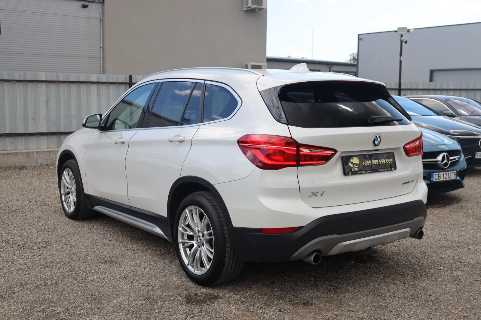 BMW X1 28i xDrive Distr Pano HarmanKardon Head-Up KAM SzH | Mobile.bg � ����������� 6