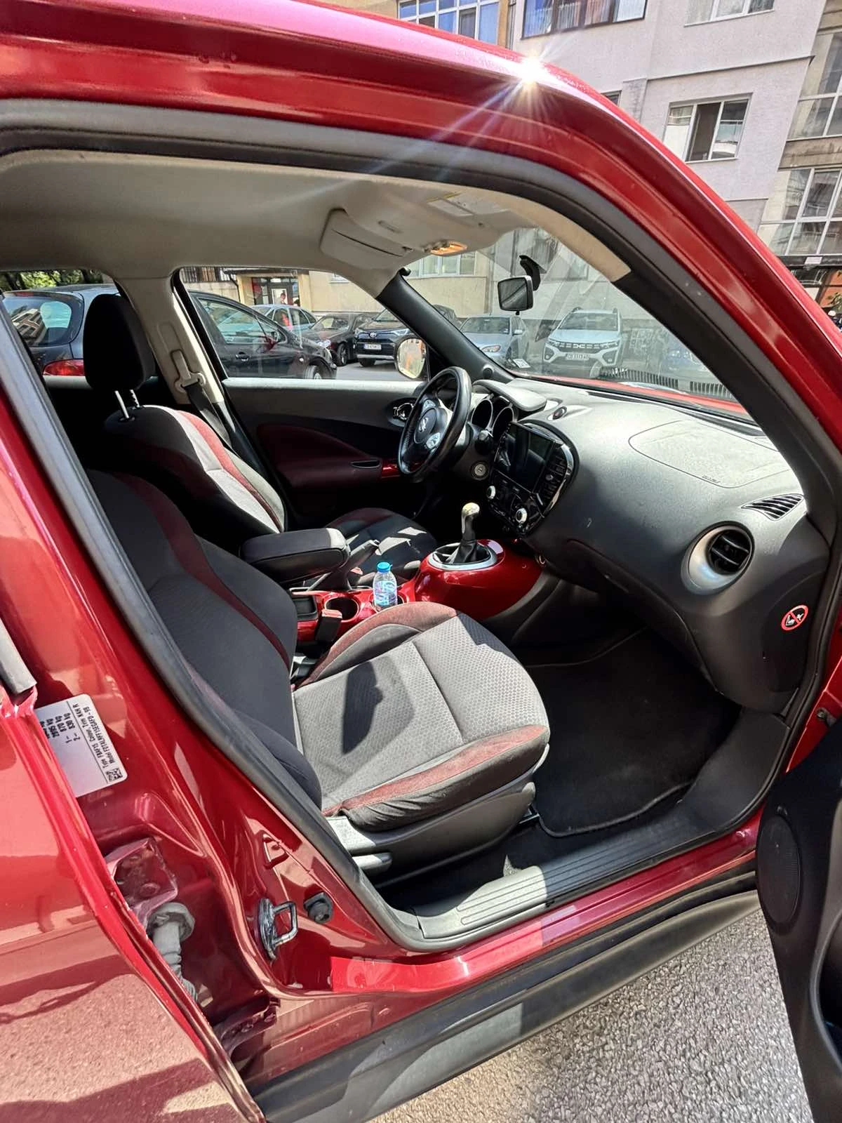 Nissan Juke, снимка 5 - Автомобили и джипове - 56308022