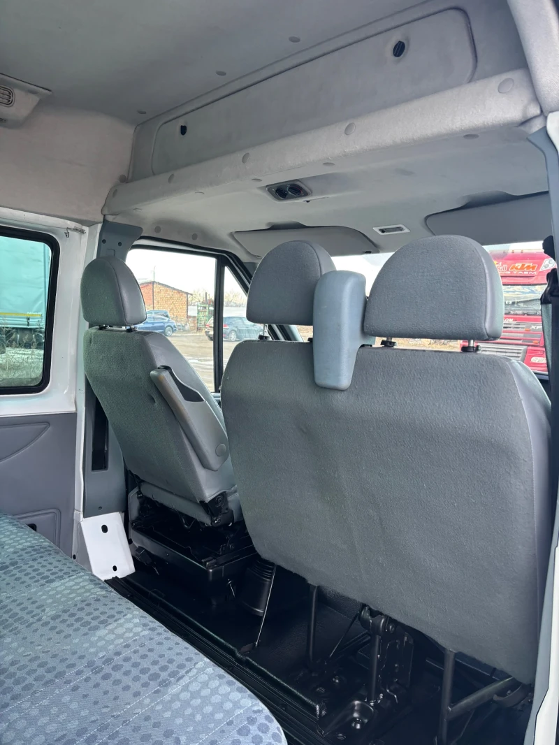 Ford Transit 2.2 Trend, снимка 13 - Бусове и автобуси - 48548687