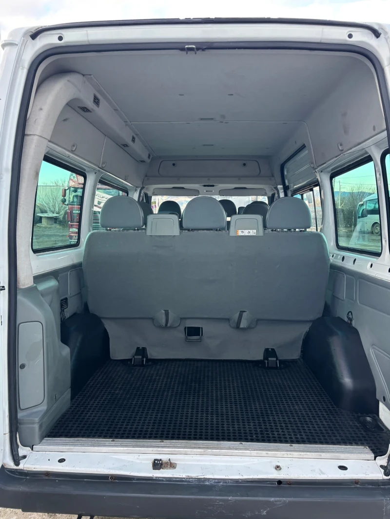 Ford Transit 2.2 Trend, снимка 9 - Бусове и автобуси - 48548687