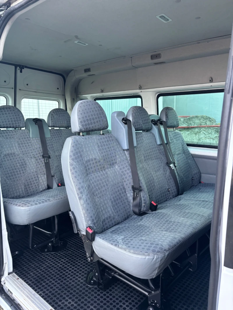 Ford Transit 2.2 Trend, снимка 10 - Бусове и автобуси - 48548687