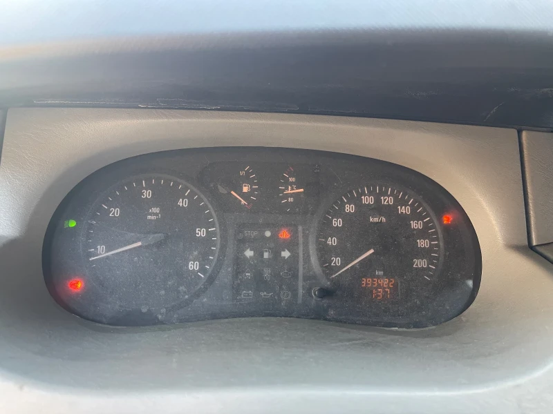 Renault Trafic 1.9D 100кс/Италия , снимка 14 - Бусове и автобуси - 53101156