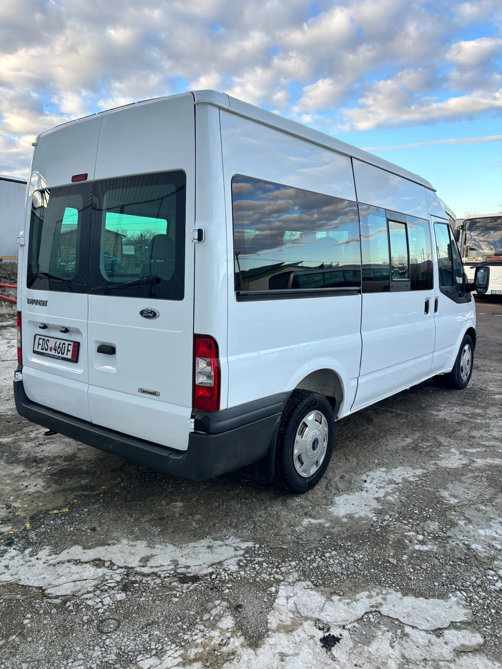 Ford Transit 2.2 Trend - изображение 6