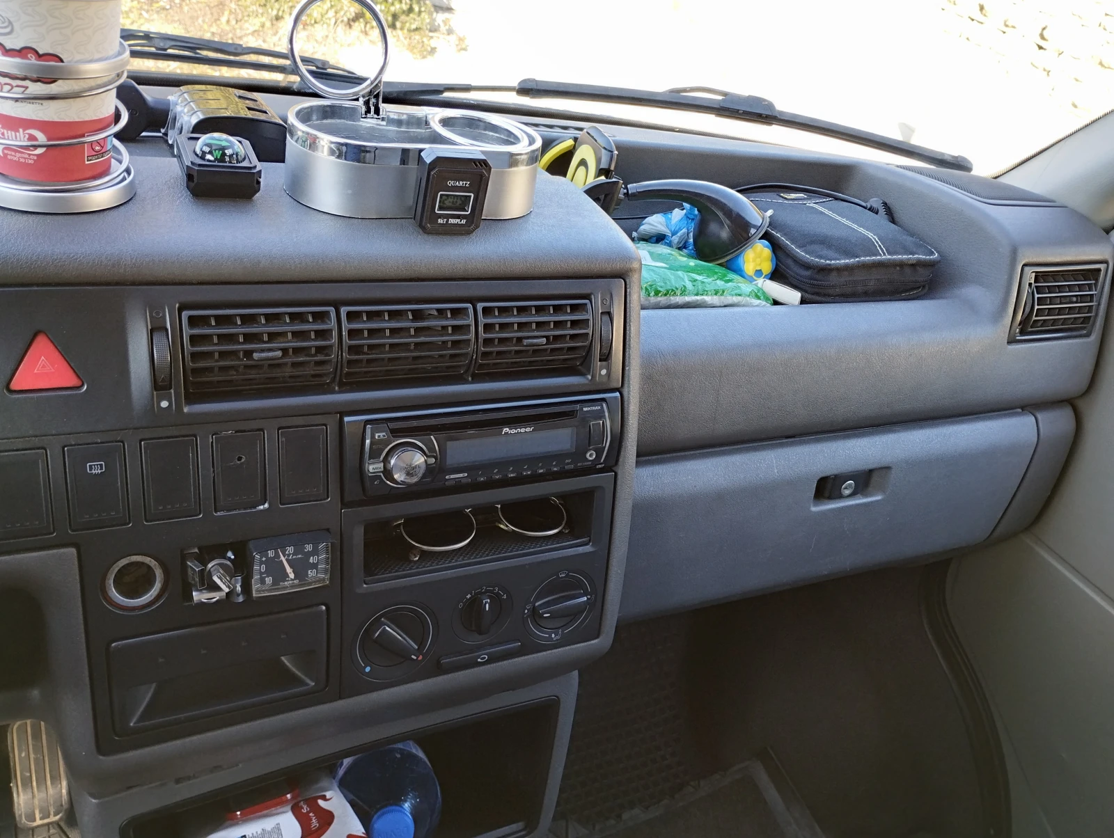 VW T4 2.5TDI, снимка 3 - Бусове и автобуси - 54753296