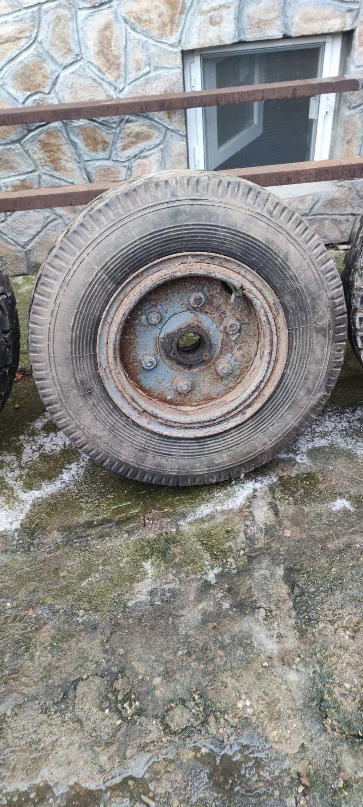 Гуми с джанти, снимка 5 - Гуми и джанти - 53223596