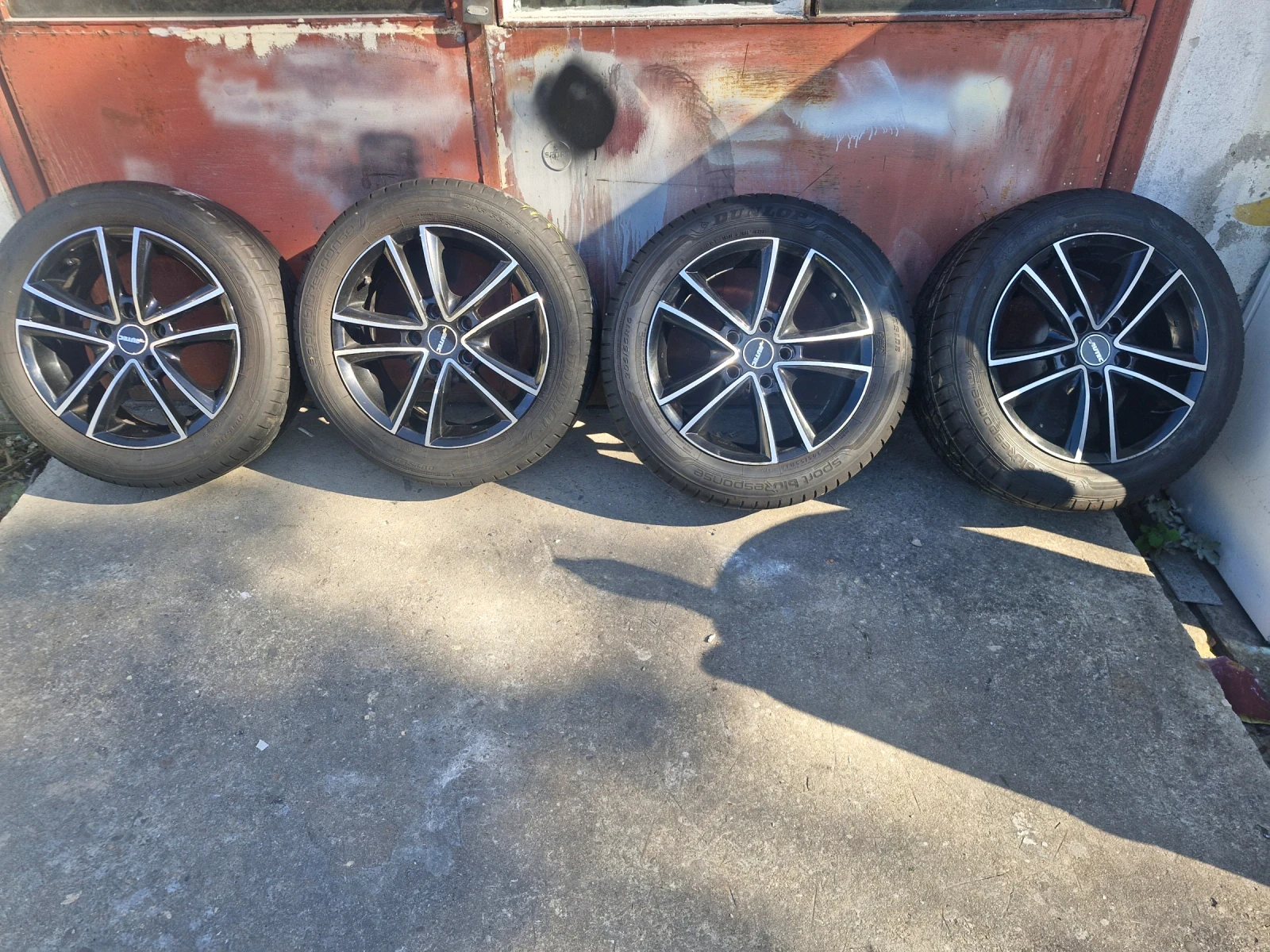 Гуми с джанти Dunlop 205/55R16