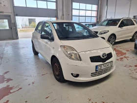 Обява за продажба на Toyota Yaris 1.30 VVTi ~6 900 лв. - изображение 1