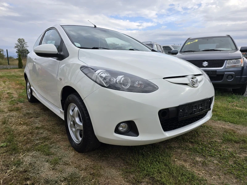 Mazda 2 1.5I CH, снимка 2 - Автомобили и джипове - 47464126