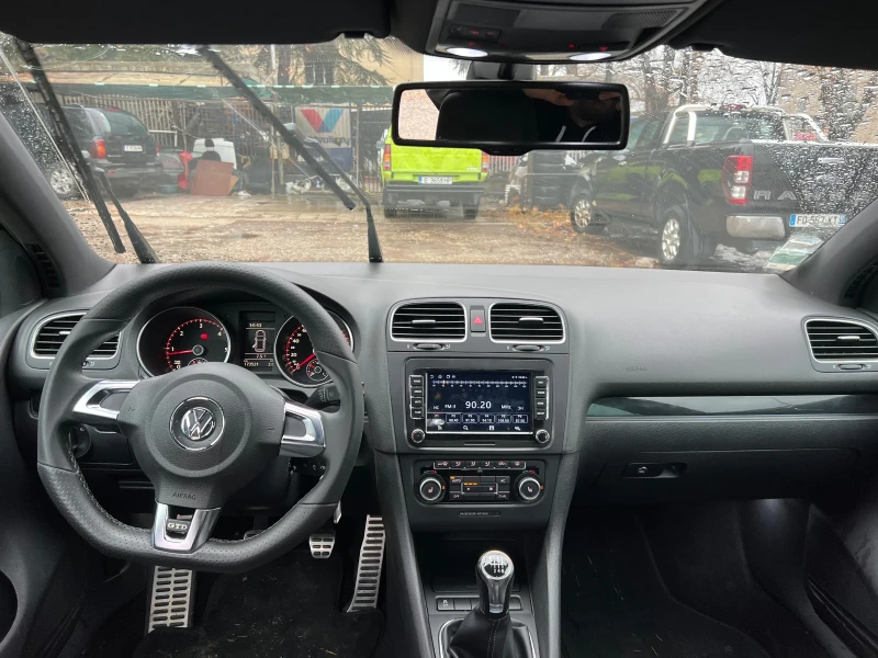 VW Golf GTD, снимка 6 - Автомобили и джипове - 48260093