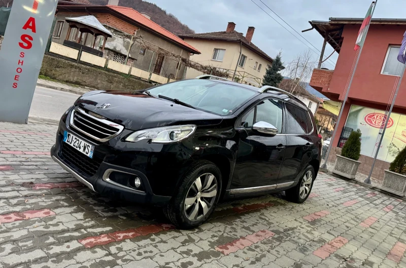 Peugeot 2008 1.6 e-hdi Allure, снимка 3 - Автомобили и джипове - 48325366