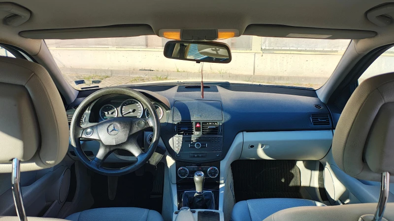 Mercedes-Benz C 200, снимка 15 - Автомобили и джипове - 51574547